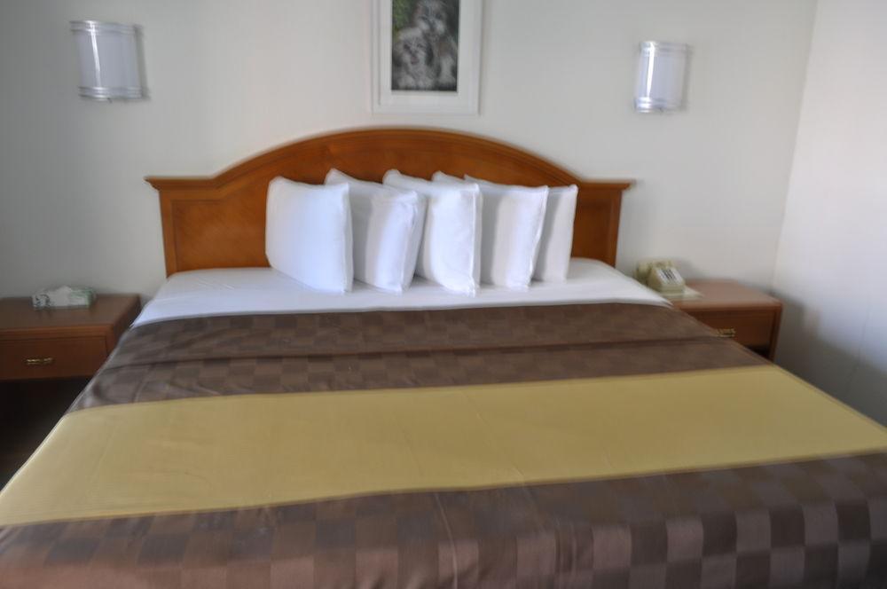 Pacific Inn Motel Ventura Zewnętrze zdjęcie